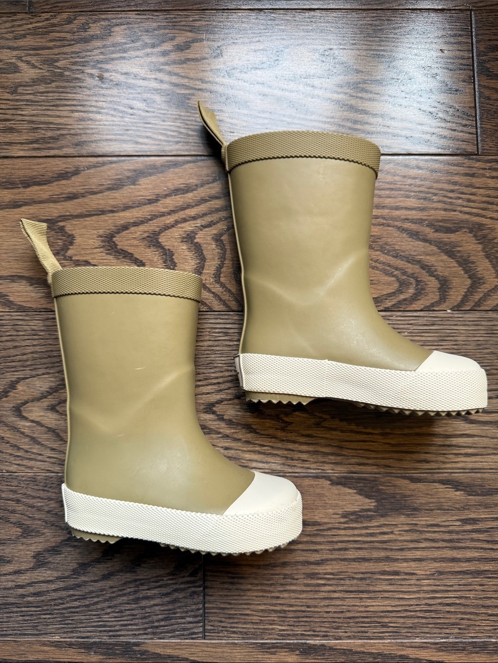 Pehr Toddler Olive Green Rain Boots with Cream Sole